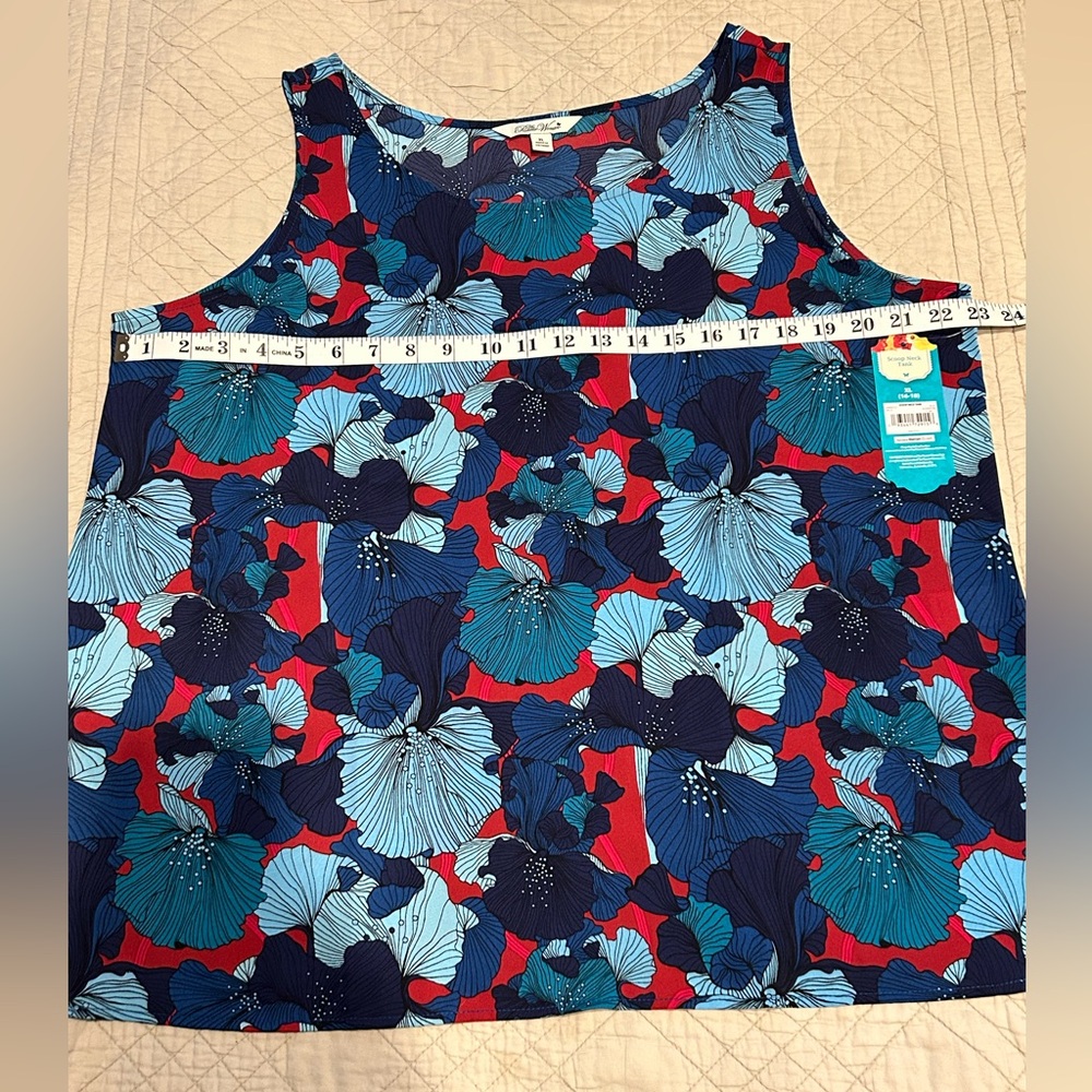 Set of 3 - The Pioneer Woman Floral and Solid Tank Tops - Picture 9 of 10